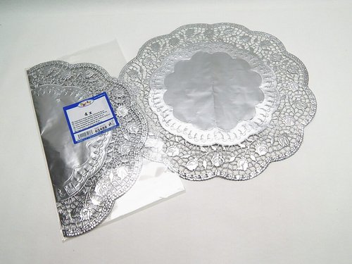 Krajka 65486 dekorativn kulat 36cm, stbrn / 4ks/
