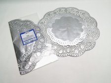 Krajka 65486 dekorativn kulat 36cm, stbrn / 4ks/